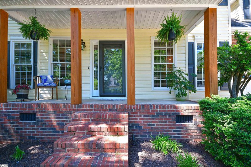 Property image 4 at 3 Angel Wing Court, Taylors, SC 29687