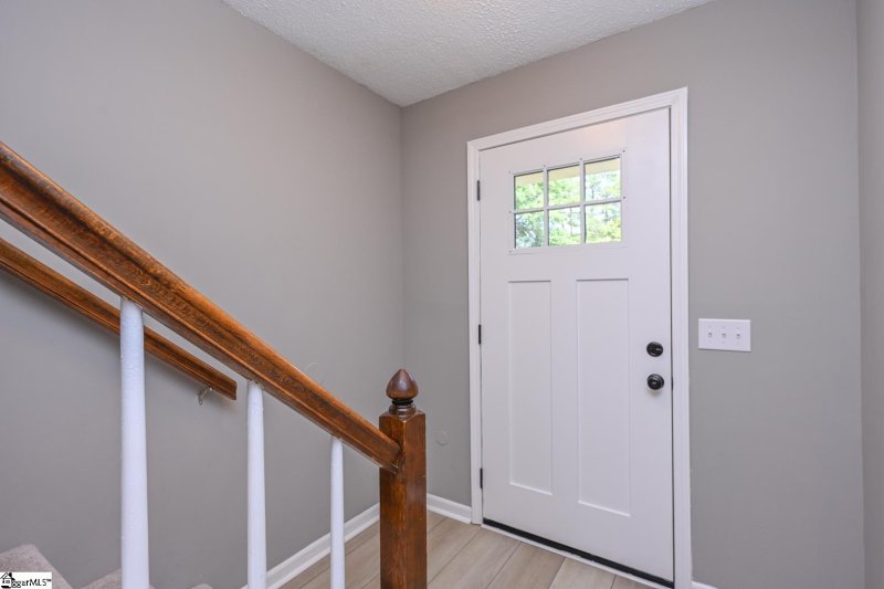 Property image 3 at 215 Duncan Chapel Road, Greenville, SC 29617