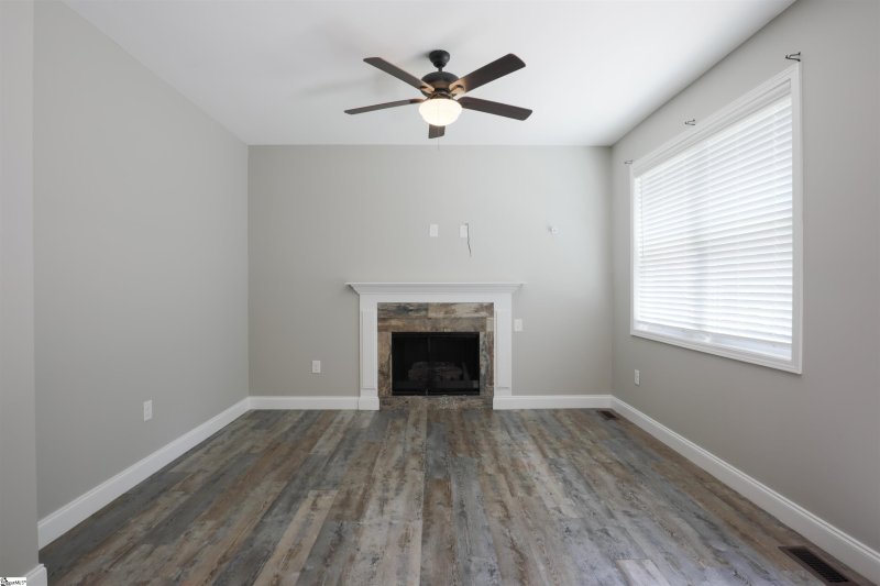 Property image 5 at 1340 Shoresbrook Road, Spartanburg, SC 29301