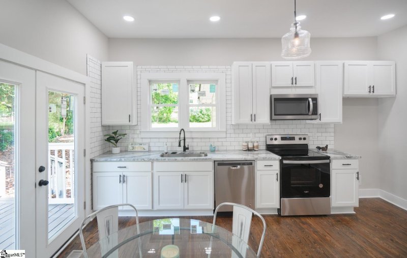 Property image 5 at 206 Woodside Circle, Simpsonville, SC 29681