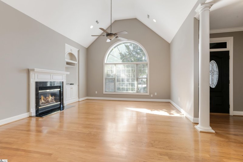 Property image 3 at 2 Fenland Drive, Greenville, SC 29615-6706