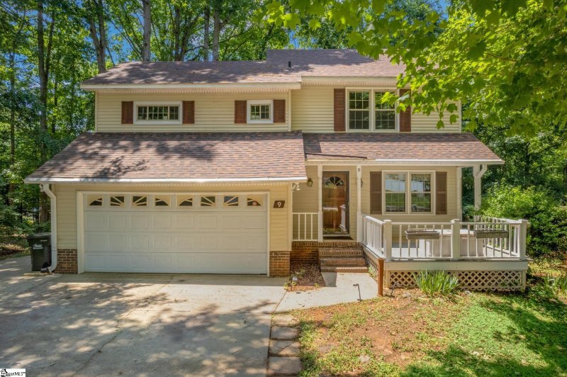 Property image 3 at 9 Doverdale Road, Greenville, SC 29615