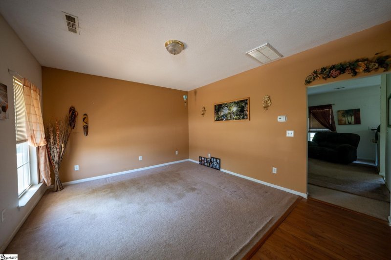 Property image 5 at 4 Sawtooth Court, Simpsonville, SC 29680