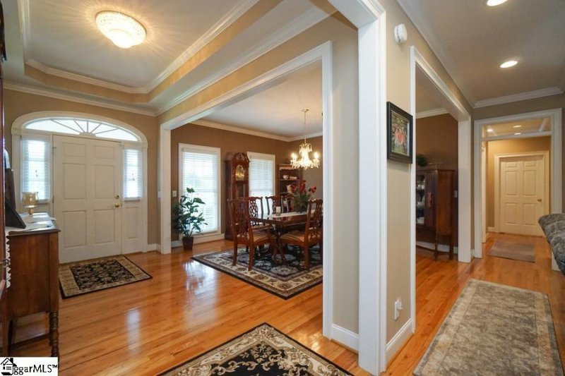 Property image 3 at 719 Brookdale Drive, Greer, SC 29651