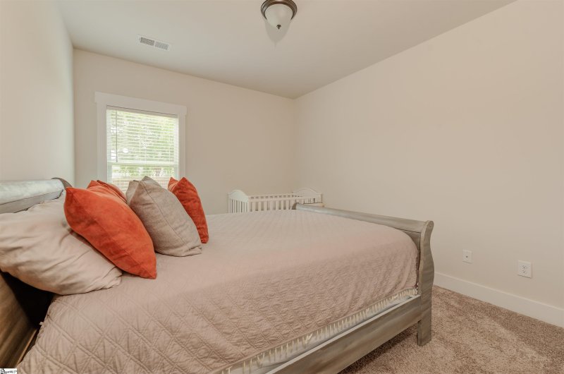 Property image 2 at 112 Sandpine Way, Greer, SC 29651