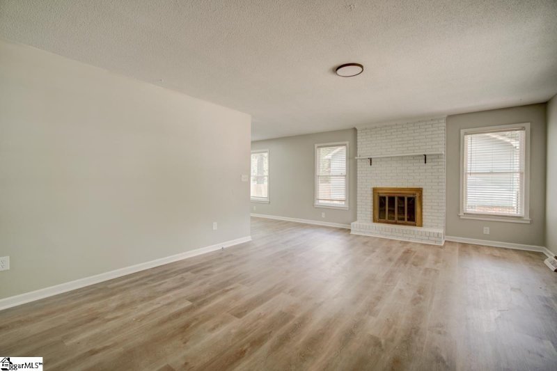 Property image 3 at 114 Tiffany Drive, Taylors, SC 29687