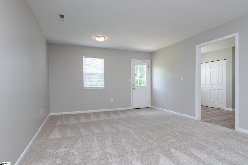 Property image 2 at 16 Hayfield Lane, Greer, SC 29650