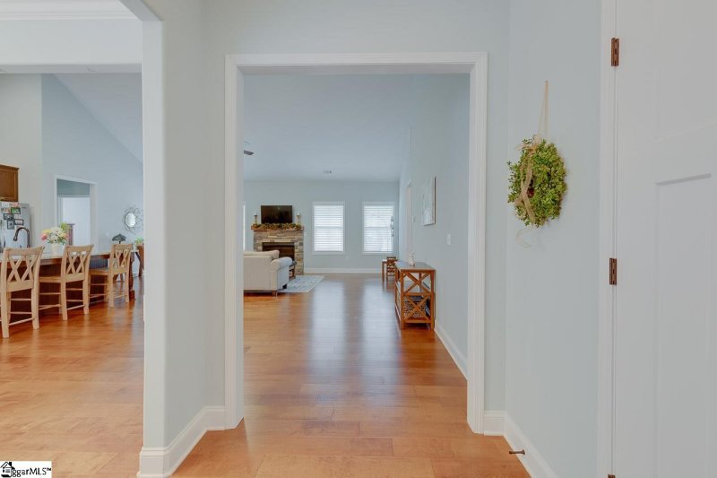 Property image 5 at 205 Cedar Knoll Way, Greer, SC 29651