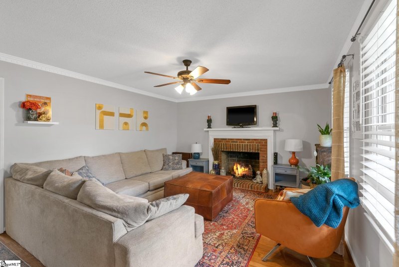 Property image 5 at 105 Michael Court, Easley, SC 29642-3536
