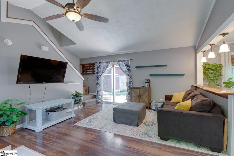 Property image 2 at 6 Wiberg Court, Travelers Rest, SC 29690