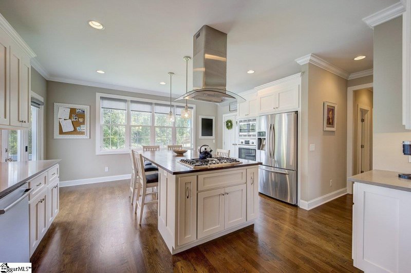 Property image 5 at 8 Winding Walk Way, Taylors, SC 29687