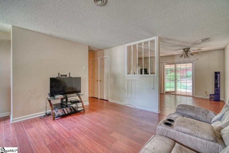 Property image 4 at 5 Newburg Court, Taylors, SC 29687