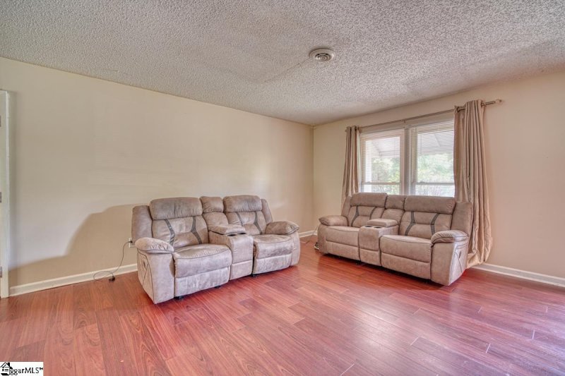 Property image 5 at 5 Newburg Court, Taylors, SC 29687