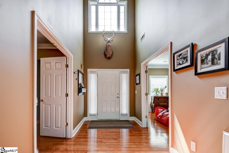 Property image 3 at 829 Ashmont Lane, Boiling Springs, SC 29316-5683