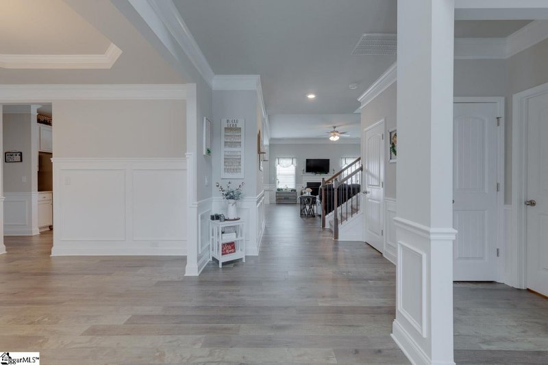 Property image 5 at 304 Delbourne Lane, Greer, SC 29651