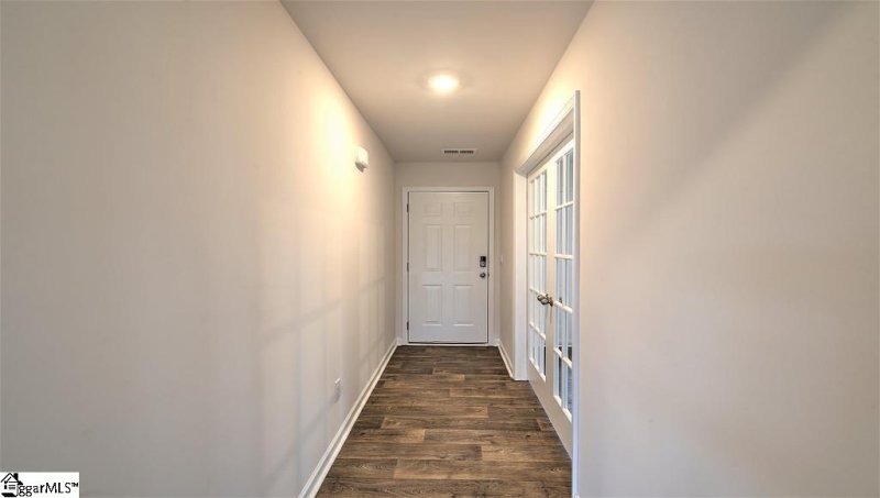 Property image 5 at 301 Sweetgrass Lane, Piedmont, SC 29673