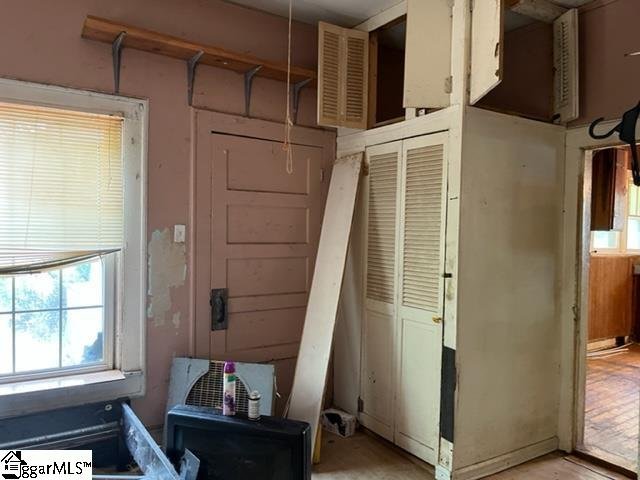 Property image 3 at 15 9th Street, Greenville, SC 29611