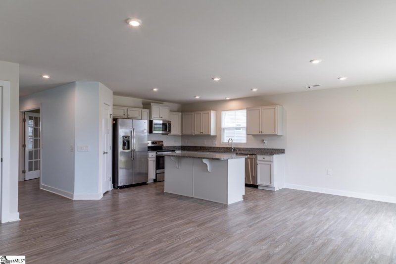 Property image 4 at 218 Wellwood Way, Piedmont, SC 29673