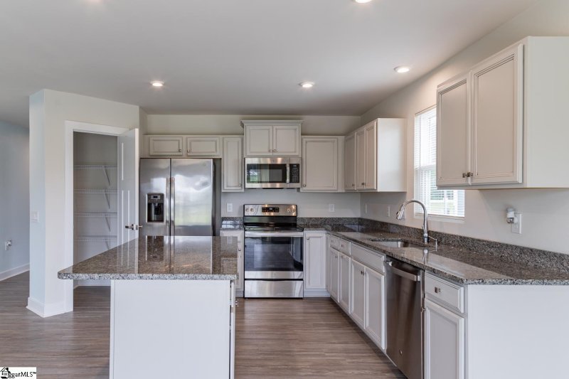 Property image 5 at 218 Wellwood Way, Piedmont, SC 29673