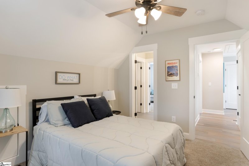 Property image 5 at 120 Lilia Hill Circle, Greenville, SC 29607
