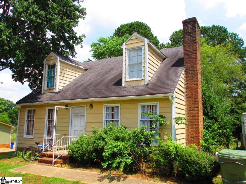 Property image 2 at 4 Woodbend Court, Mauldin, SC 29662-2828