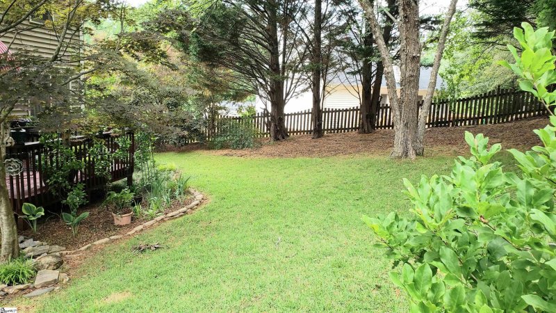 Property image 3 at 110 Nicholas Court, Easley, SC 29640