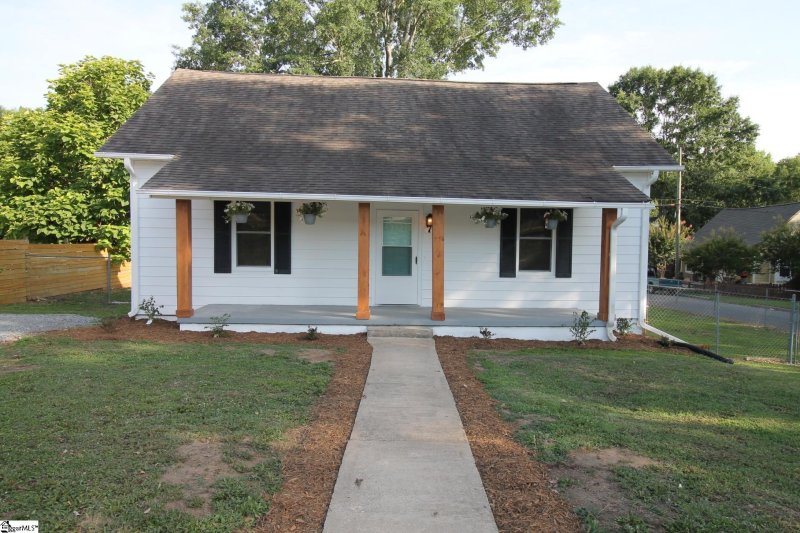 7 Haynes Street