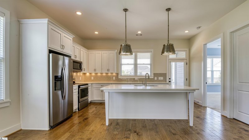 Property image 3 at 209 Pershing Avenue, Clemson, SC 29631