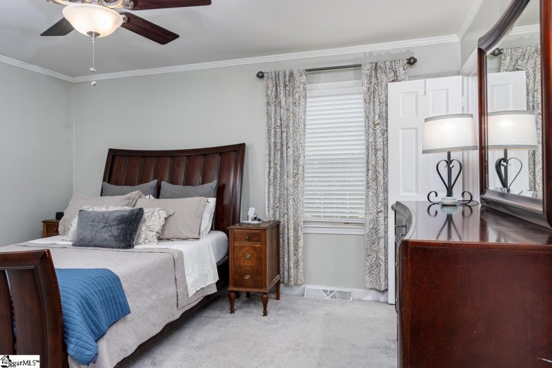 Property image 4 at 4 LEACROFT Drive, Greenville, SC 29615