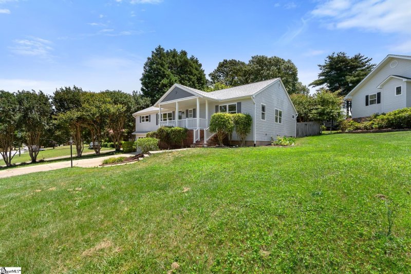 Property image 5 at 202 Kenilworth Drive, Greenville, SC 29615