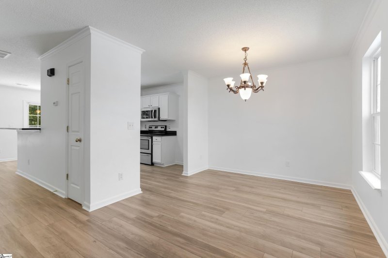 Property image 3 at 216 Seven Pines Court, Greer, SC 29651-3008