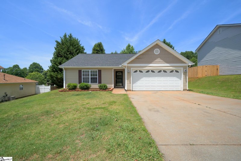 Property image 4 at 5 Jessica Way, Greer, SC 29651