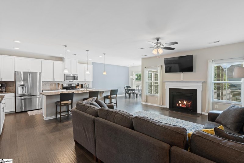 Property image 4 at 6 Barlow Court, Simpsonville, SC 29681