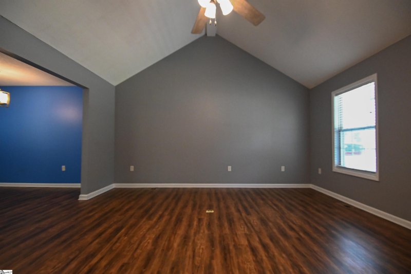 Property image 4 at 120 Brown Road, Easley, SC 29642-9140