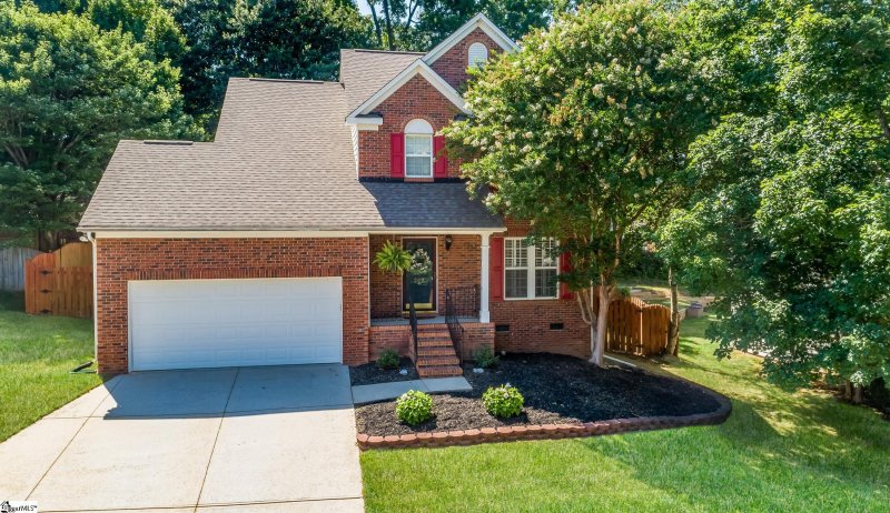 Property image 2 at 209 Windsong Drive, Greenville, SC 29615