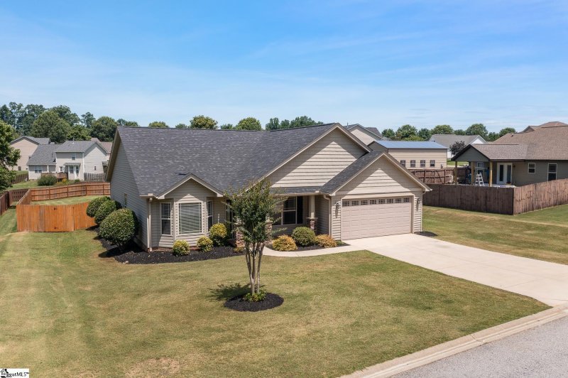 4 Burl Hollow Lane