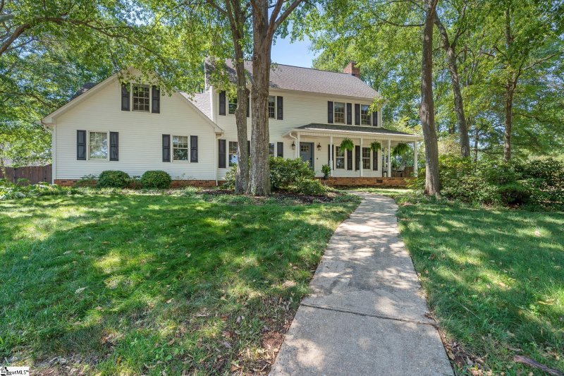 Property image 3 at 204 Chetsworth Lane, Greenville, SC 29607