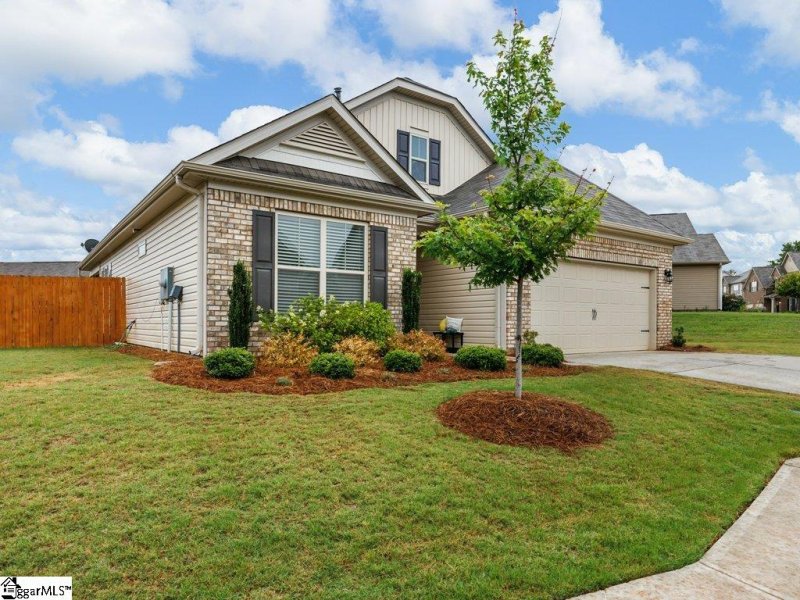 Property image 2 at 158 Northwild Drive, Duncan, SC 29334