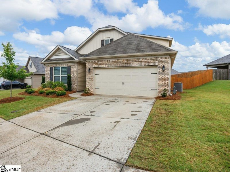 Property image 3 at 158 Northwild Drive, Duncan, SC 29334