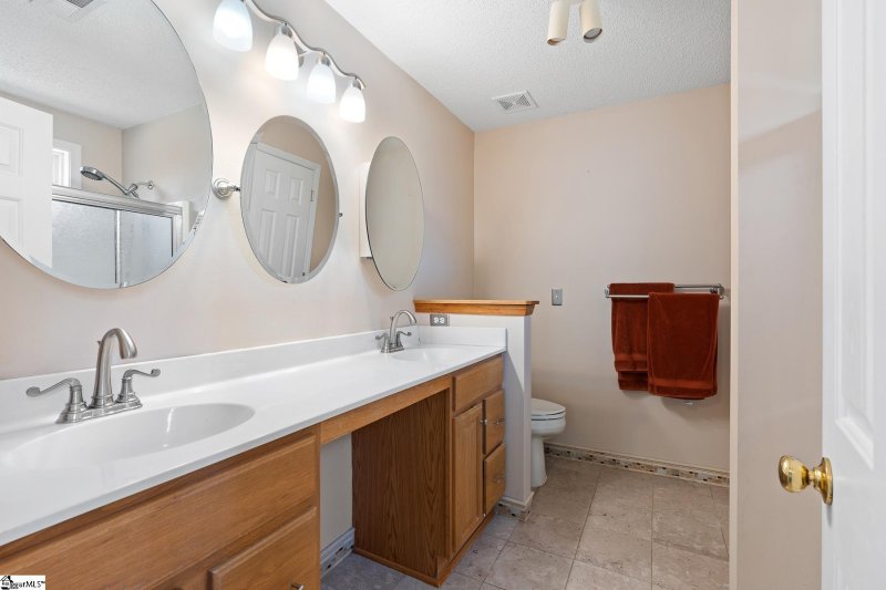 Property image 5 at 303 Plamondon Drive, Simpsonville, SC 29680