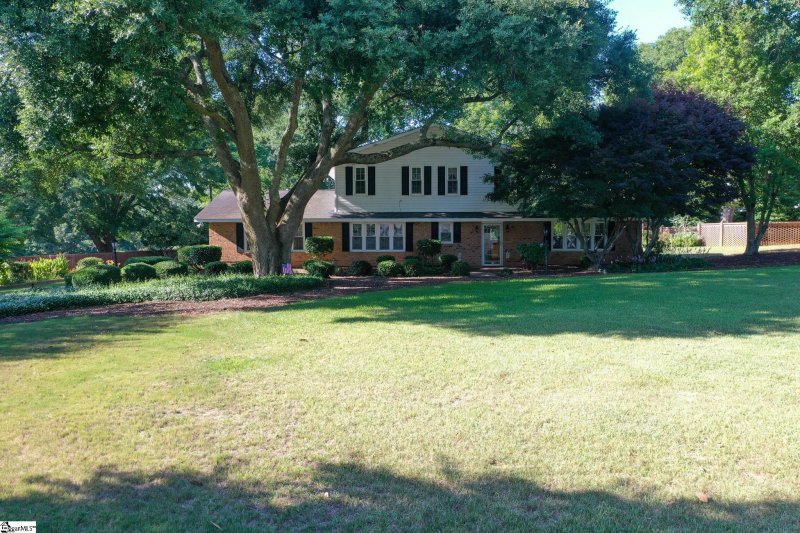 Property image 2 at 128 Golden Grove Circle, Piedmont, SC 29673