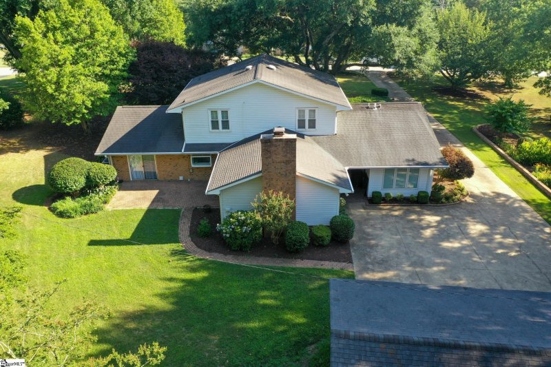 Property image 3 at 128 Golden Grove Circle, Piedmont, SC 29673