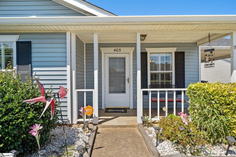 Property image 4 at 405 Sante Fe Road, Moore, SC 29369