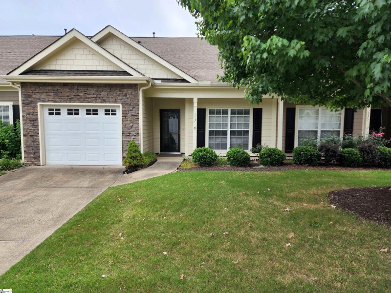 113 Ashgrove Lane
