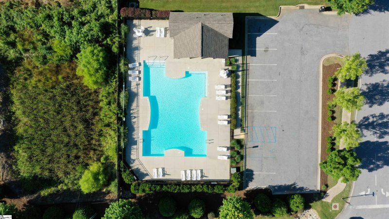 Property image 5 at 102 Deer Drive, Greenville, SC 29611