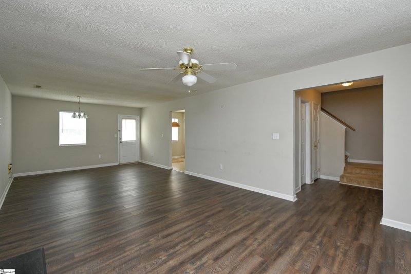 Property image 4 at 15 ALLENWOOD Lane, Greer, SC 29650