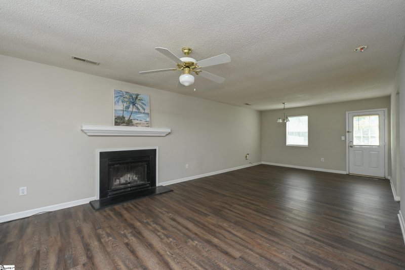 Property image 5 at 15 ALLENWOOD Lane, Greer, SC 29650