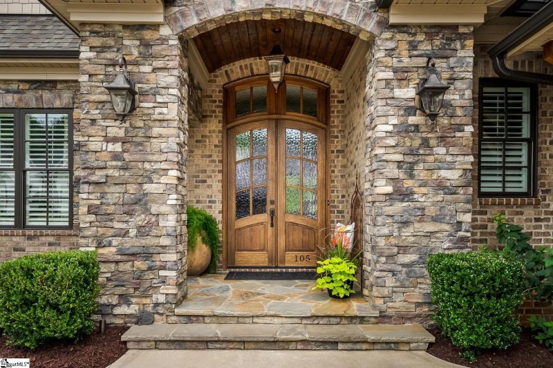 Property image 3 at 105 Chestnut Pond Lane, Simpsonville, SC 29681