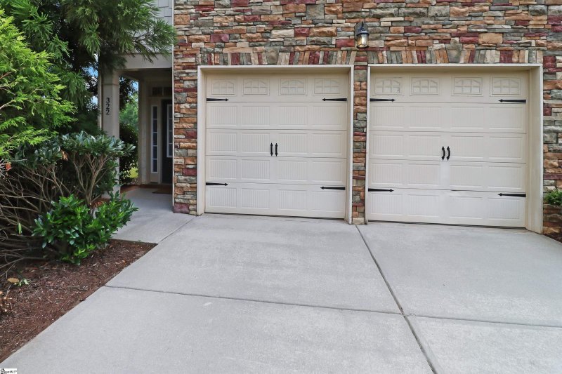 Property image 3 at 322 Christiane Way, Greenville, SC 29607