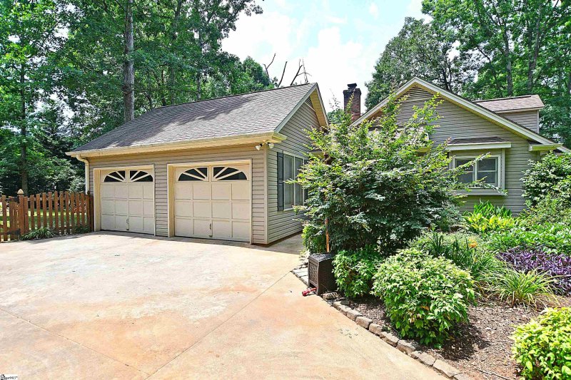 Property image 4 at 109 Rockbridge Court, Liberty, SC 29657